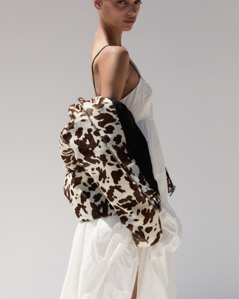 1000x1250px_SKÓRZANA BOMBERKA DESPEDIDA 2.png