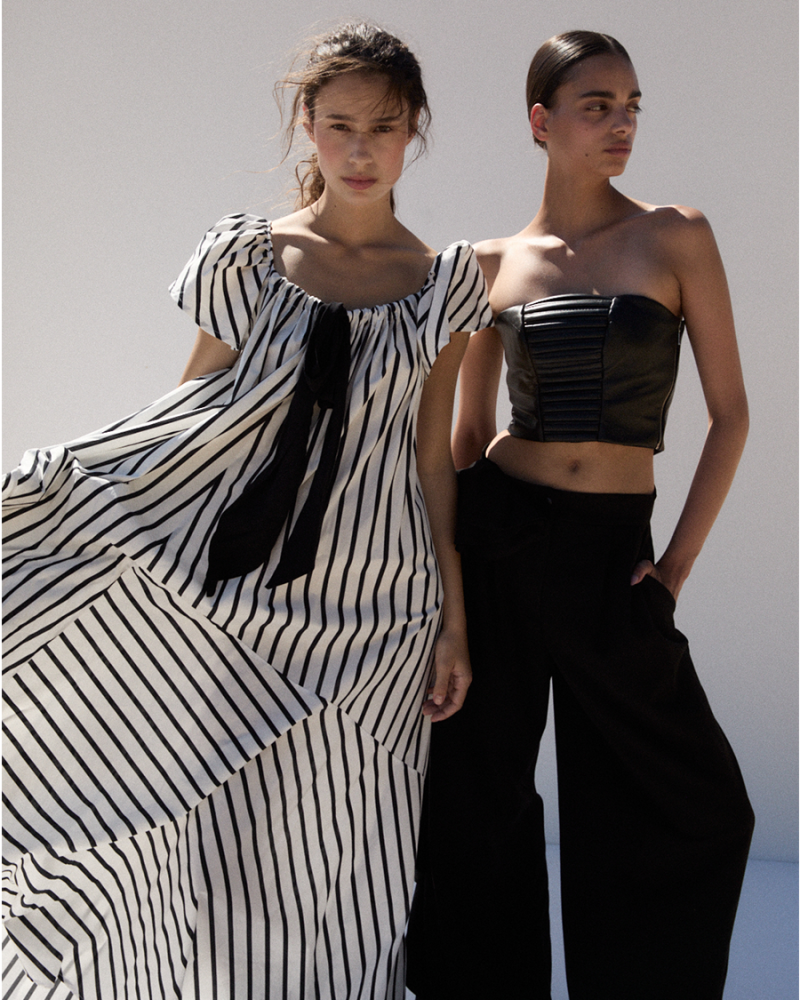 1000x1250px_SUKIENKA BALONOWA W PASKI MARINERA 2.png