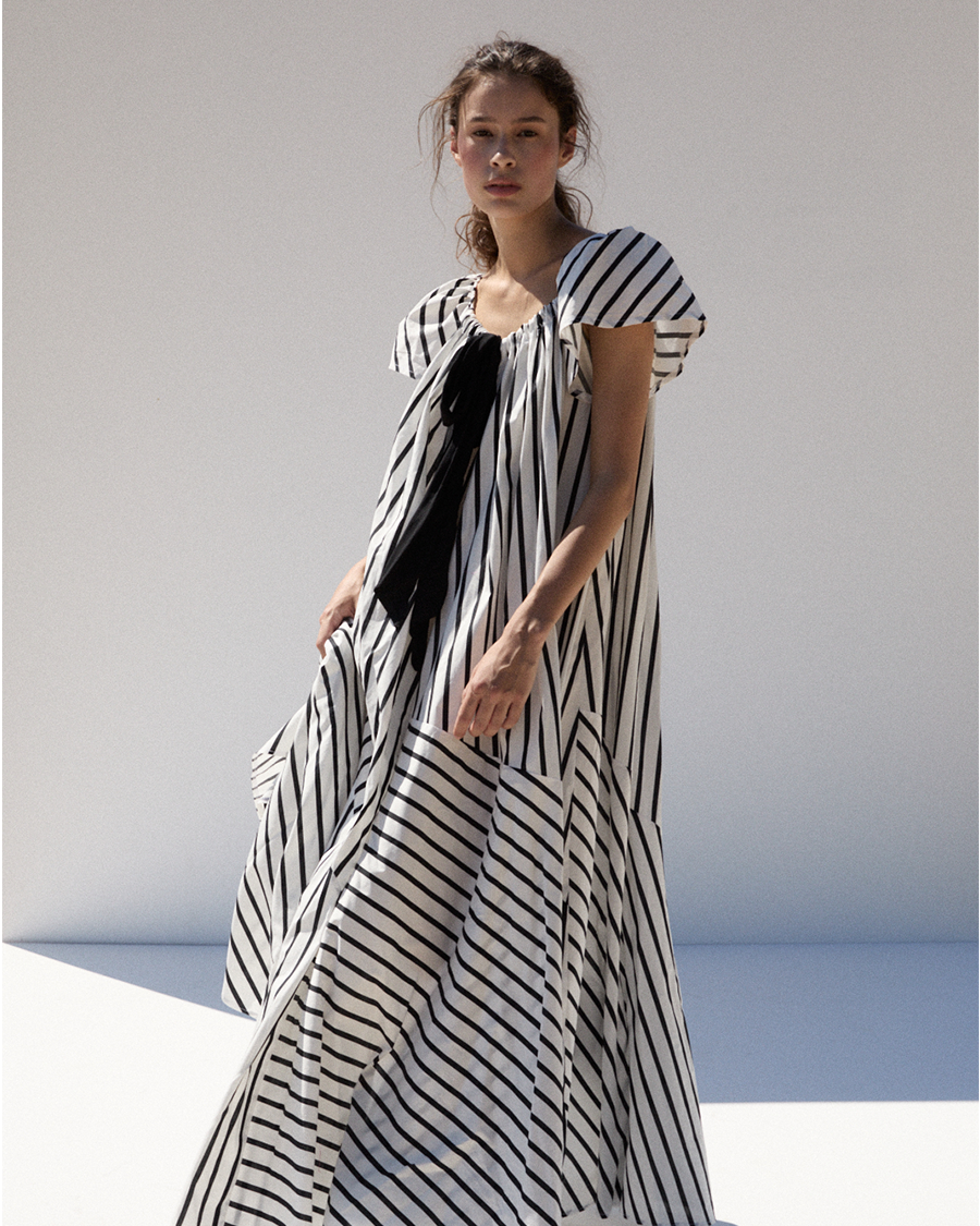 1000x1250px_SUKIENKA BALONOWA W PASKI MARINERA.png