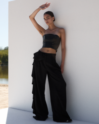 1000x1250px_GORSET SKÓRZANY BODY 4.png