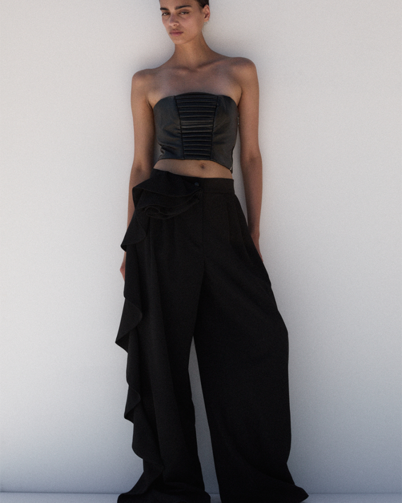 1000x1250px_SPODNIE Z FALBANA DIEGO 1.png