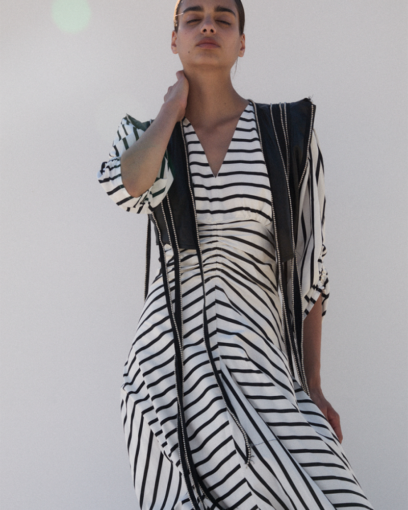 1000x1250px_SUKIENKA W PASKI PUERTO 1.png