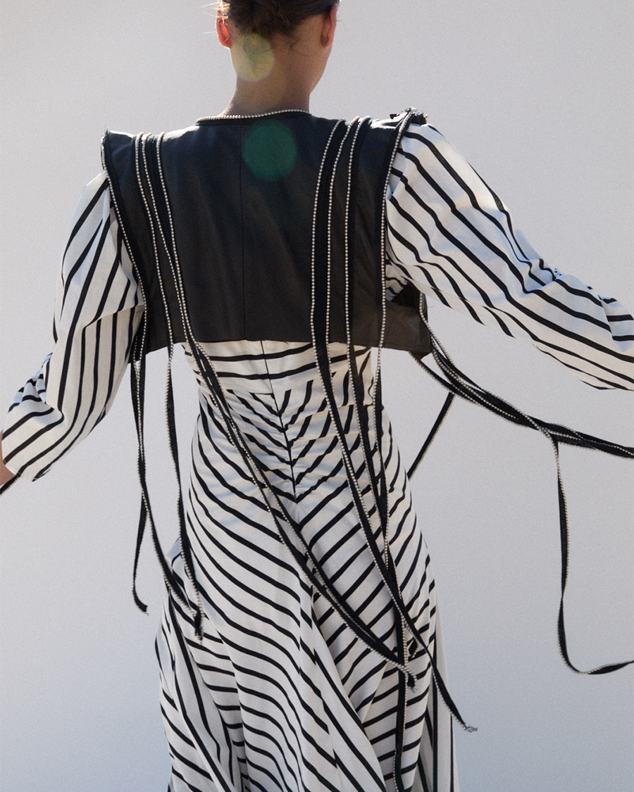 1000x1250px_SUKIENKA W PASKI PUERTO 2.png