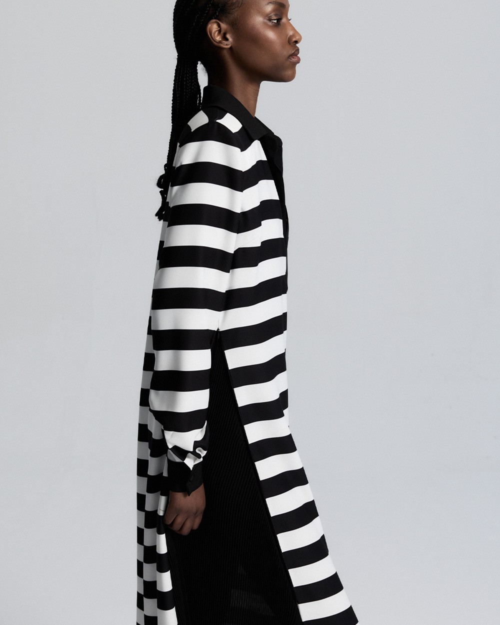 1000x1250px_SUKIENKA PLEATED SIDE4.jpg