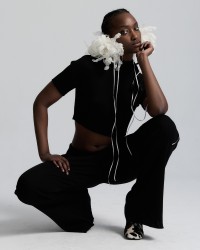 1000x1250px_SWETER CARINO CROP7.jpg