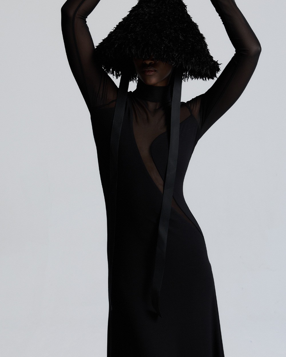 1000x1250px_ SUKIENKA LINEAR COUTURE5.jpg