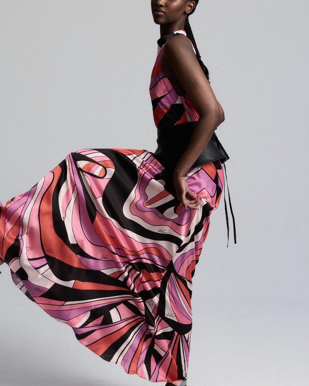 1000x1250px_SUKIENKA AFTERIMAGE.jpg