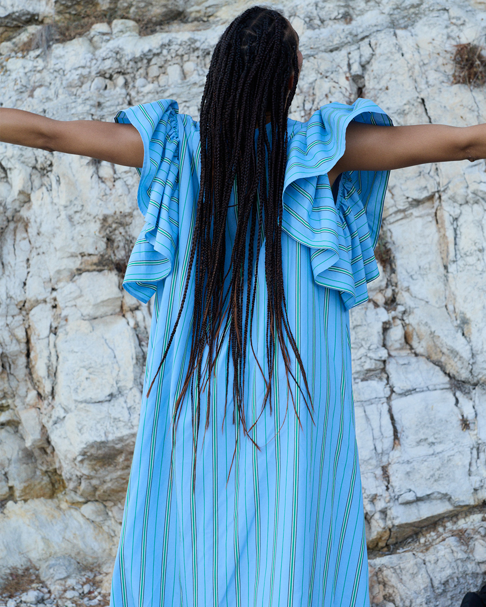 1000x1250px_ La Brise Dress2.jpg