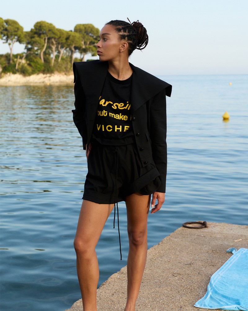 1000x1250px_ T-Shirt Make It Vicher2.jpg