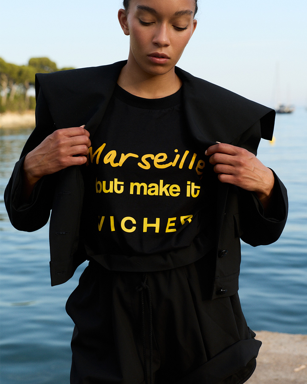 1000x1250px_ T-Shirt Make It Vicher4.jpg