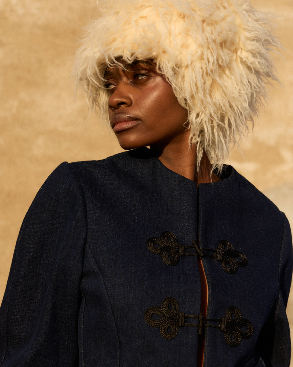 1000x1250px_Szamerunek Jacket 1.jpg