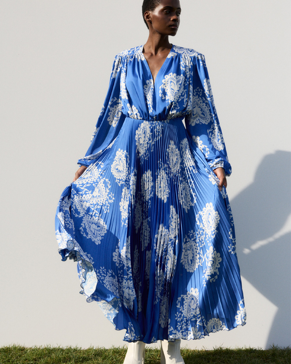 1000x1250px_Wielkopolska Blue Dress 3.jpg
