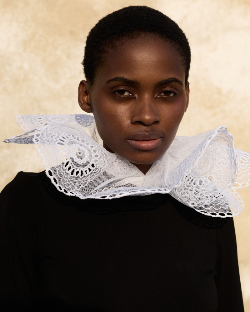 1000x1250px_Wyszywoczki Collar 2.jpg