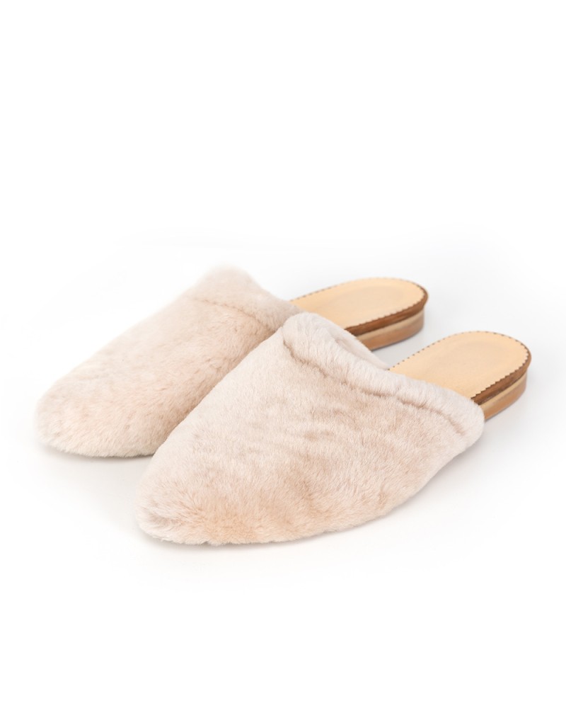1000x1250px_Vicher Mules3.jpg